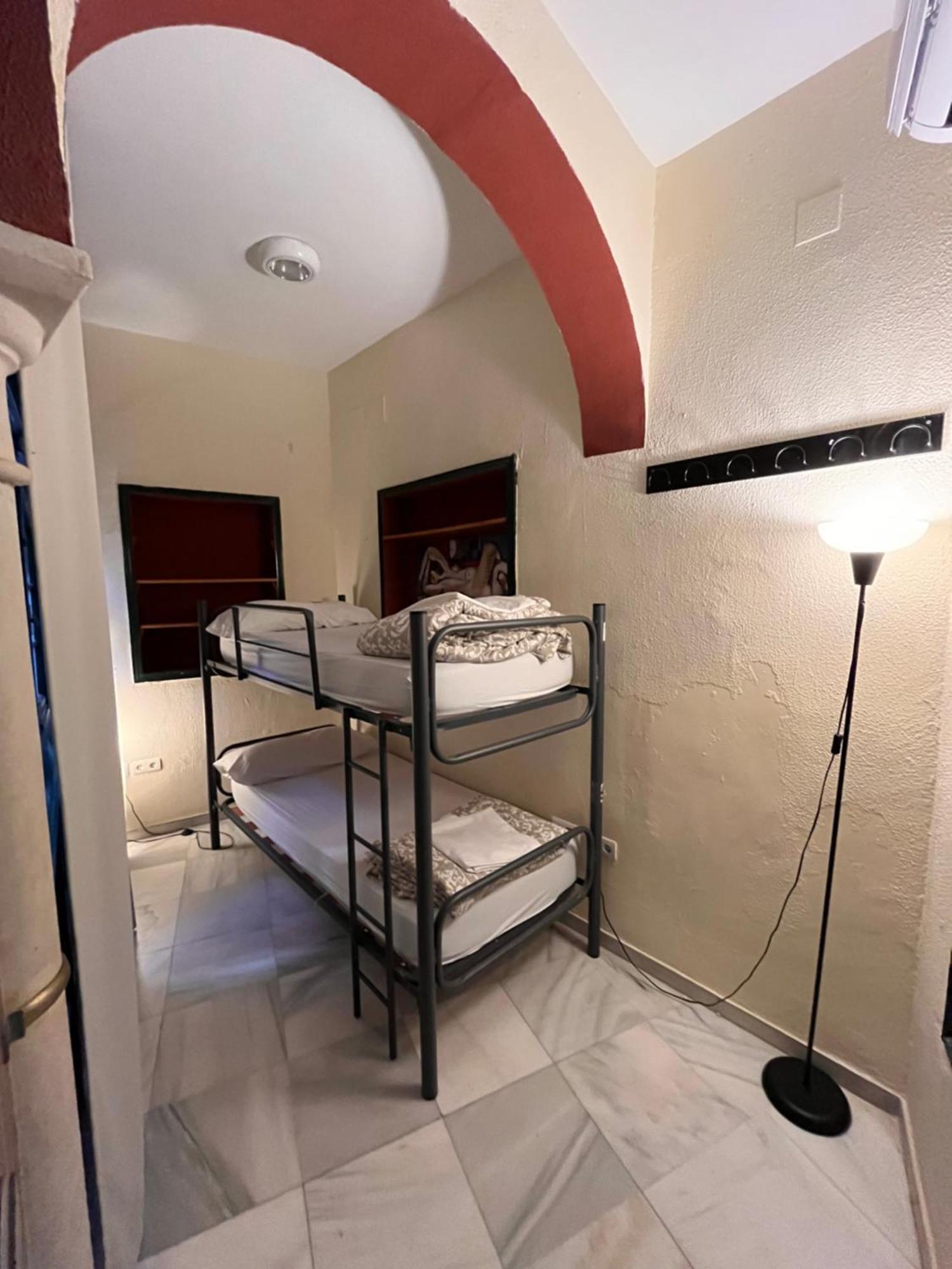 San Isidoro Hostel Sevilla Εξωτερικό φωτογραφία